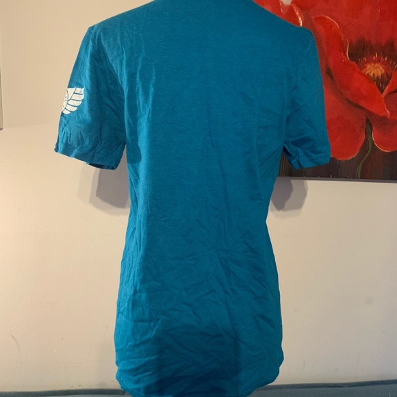 Golden Nugget Casino Atlantic City Blue T-Shirt Size S Small Tee Shirt - Picture 3 of 10